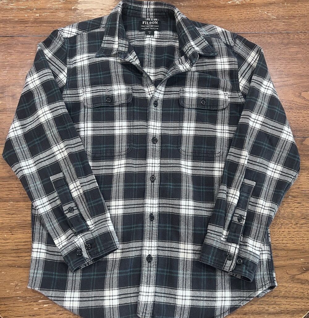 C.C. Filson Men’s Plaid Button Up Flannel, Size XL
